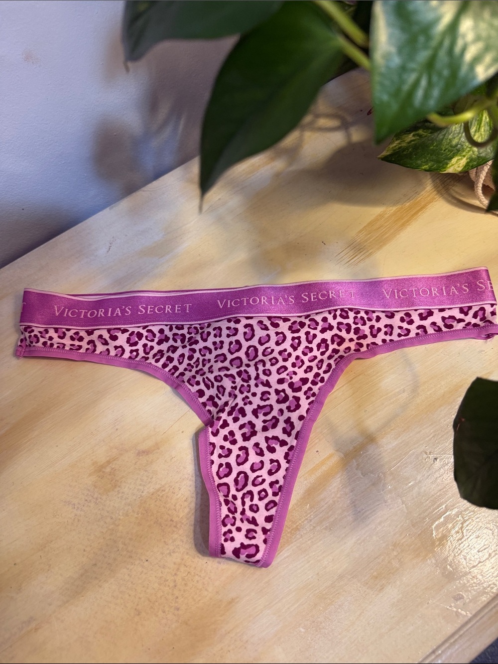 Victoria's Secret Pink Leopard Print Thong